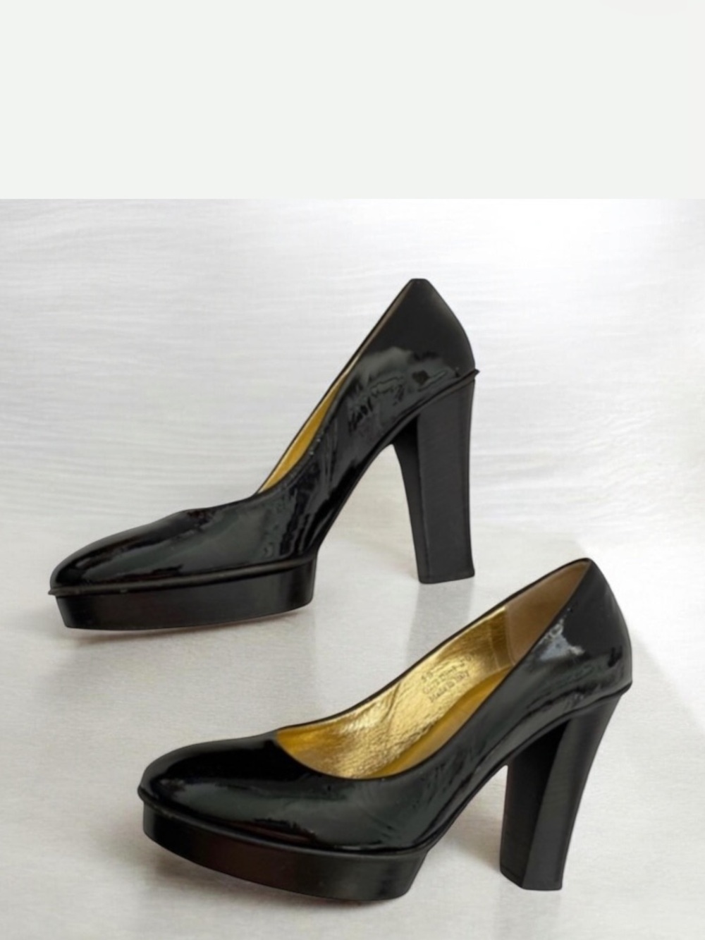 Coach Patent Platform Heel Slip On Pump Shoes Size 5B